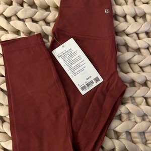 Lululemon 25" Size 2 Leggings in Mulled Wine - Brand New with Tags!